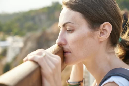 Ragazza depressa dopo un amore non corrisposto